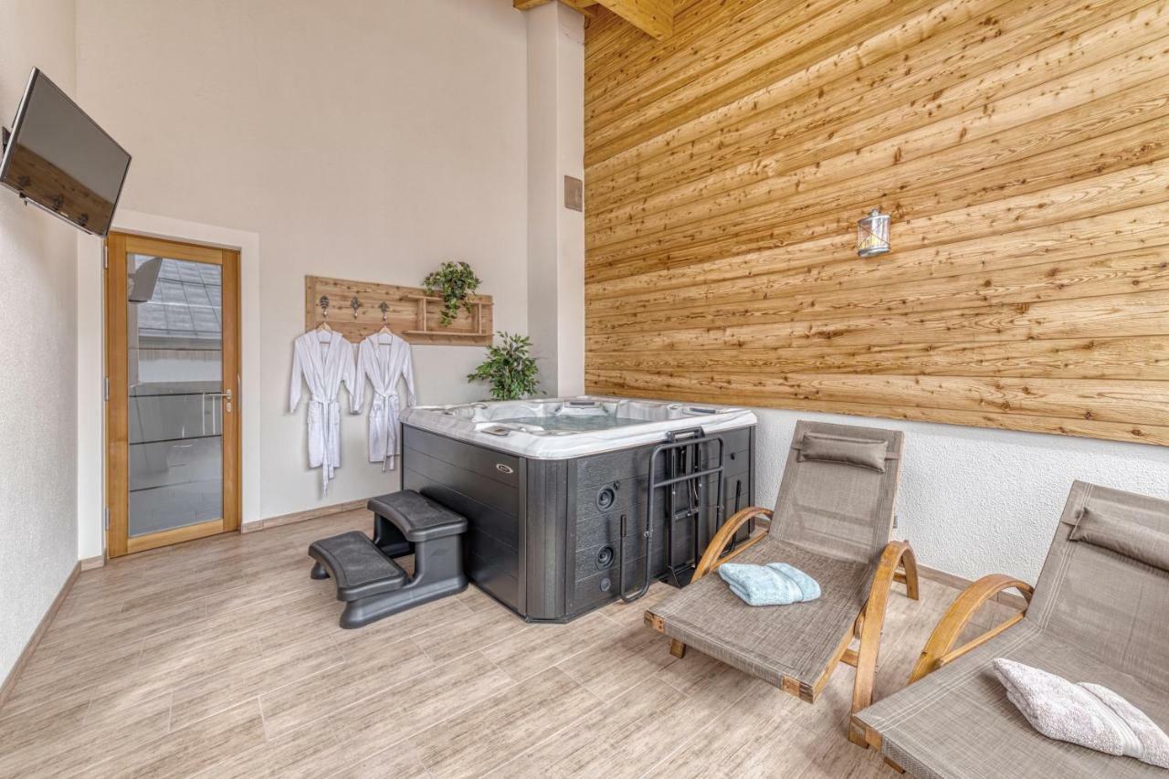 Pension Und Ferienchalets Zum Lebzelter Фрайунг Екстериор снимка